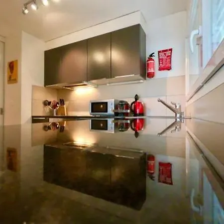 Bright Spacious And Modern With Terrace * Lausana