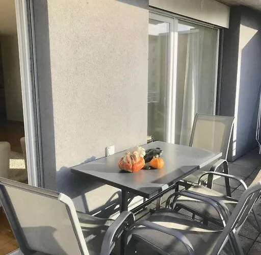 Bright Spacious And Modern With Terrace Appartamento Losanna
