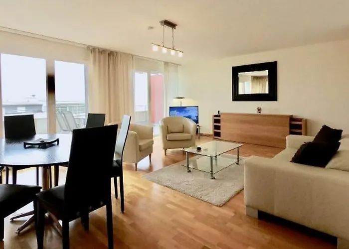 Bright Spacious And Modern With Terrace