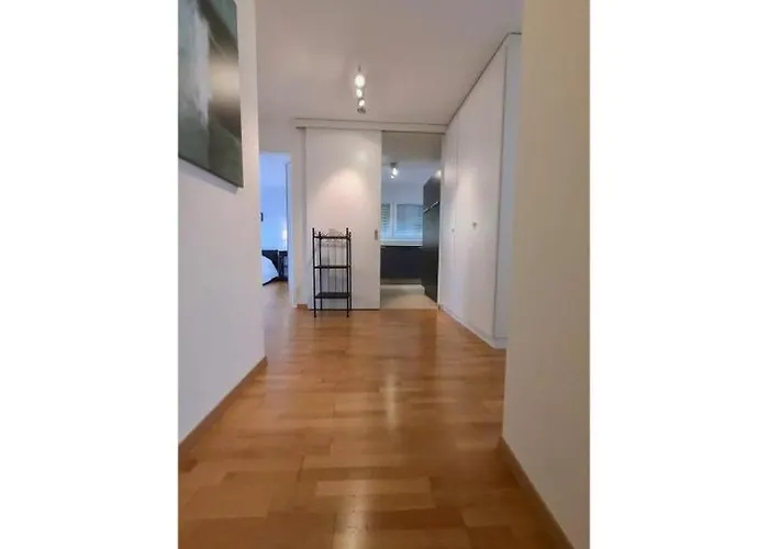 Bright Spacious And Modern With Terrace *